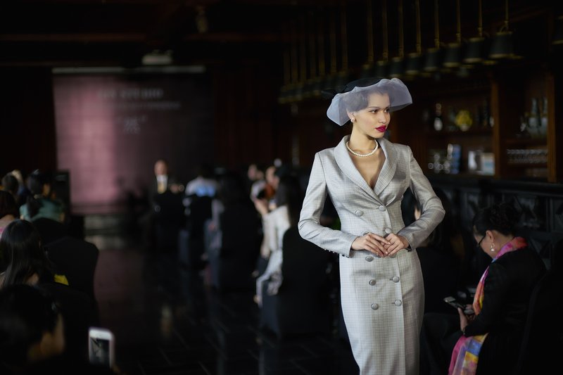 mood portrait, fashion fashion show B фото превью