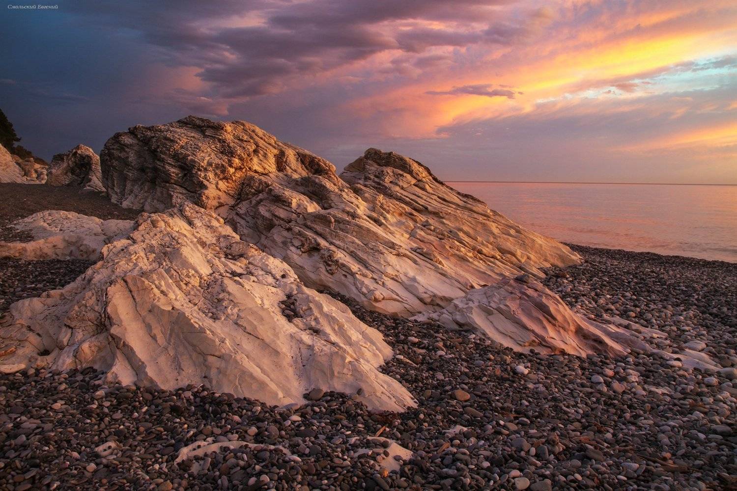 закат, море, пляж, вечер, абхазия, камни, Смольский Евгений