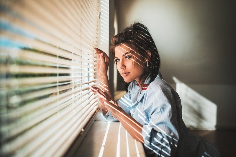 portrait,light,women,beautiful,eyes July фото превью