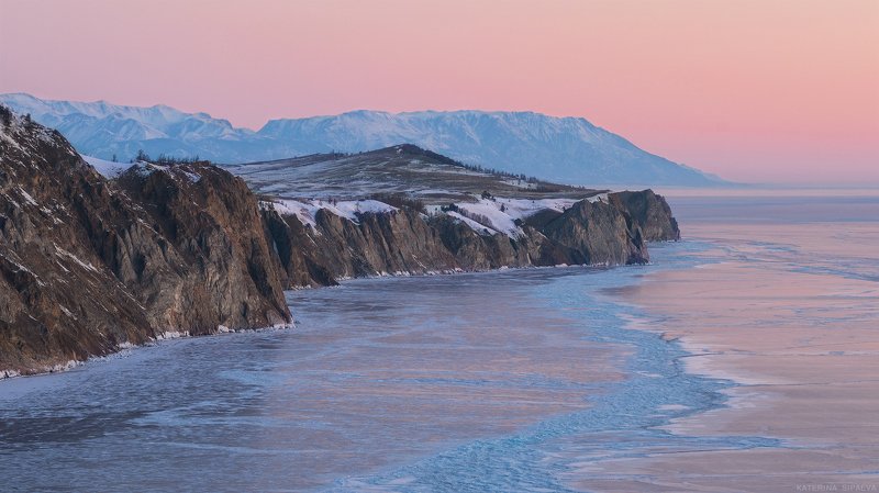 байкал, пейзаж, рассвет, природа, путешествие, сибирь Утро в розовом фото превью