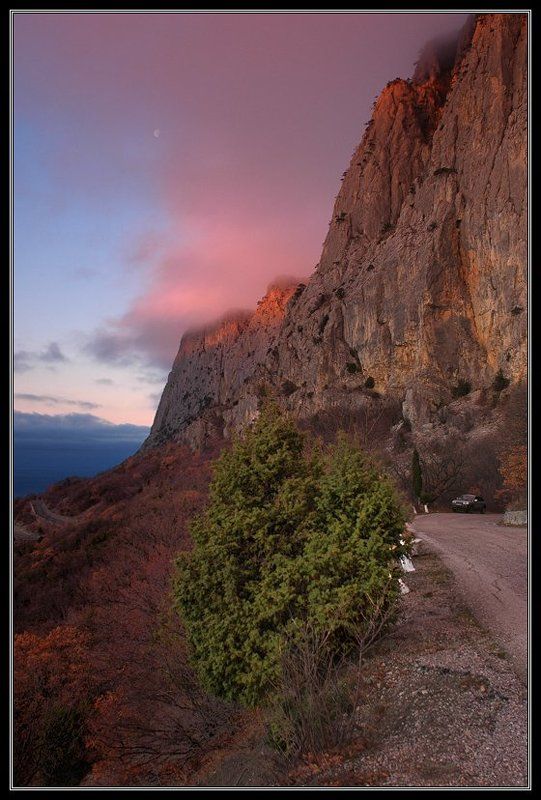 Рассвет над Форосским кантом фото превью