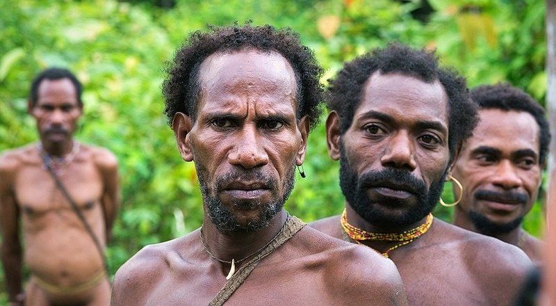 Korowai people фото превью