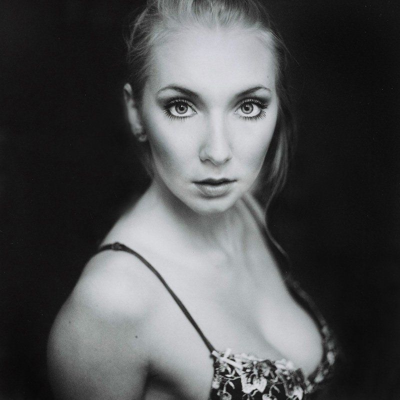 b&w, 6x6, portrait * фото превью