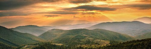 Осенний вечер в горах