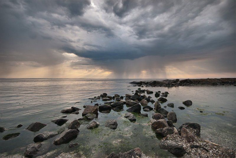 кажется, дождь начинается ... фото превью