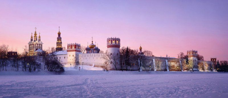 Новодевичий монастырь. Зимний рассвет. фото превью