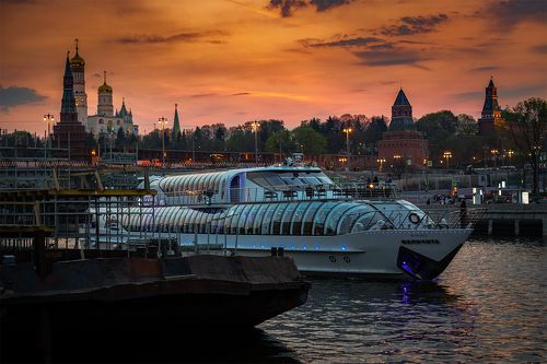 Вечерняя прогулка