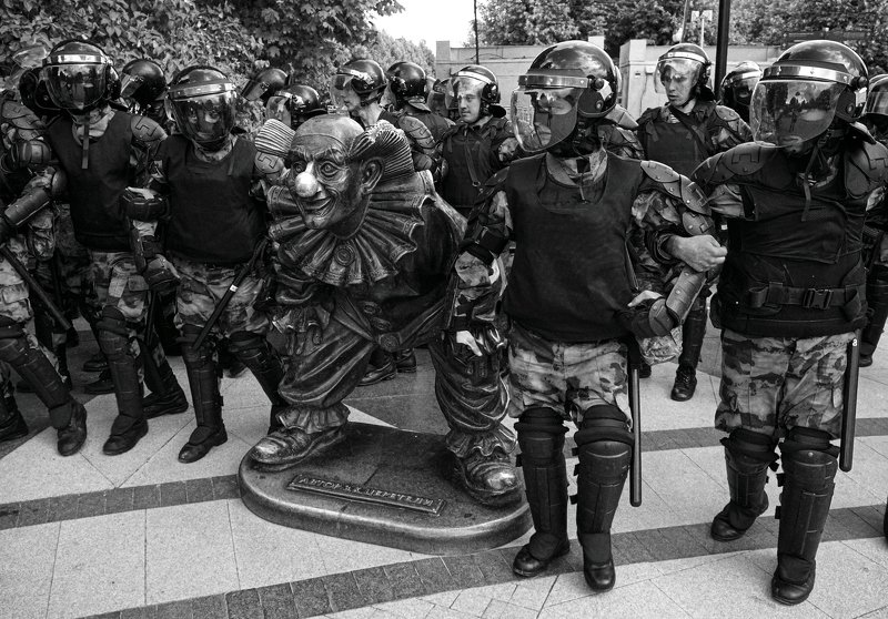 В строю фото превью