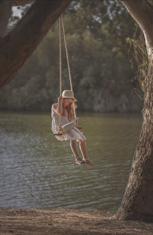 Banks of the river фото превью