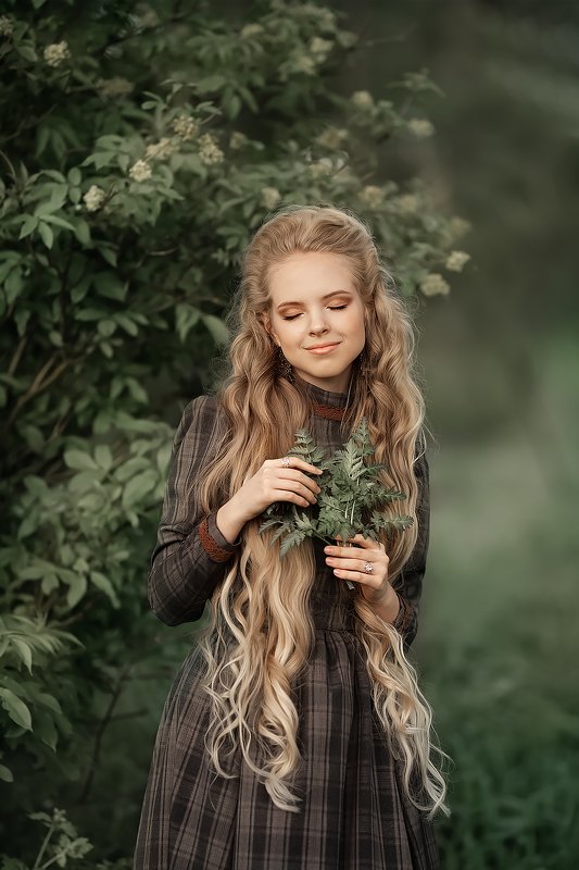 портрет, девушка, женский, портрет Прекрасная Виолетта фото превью