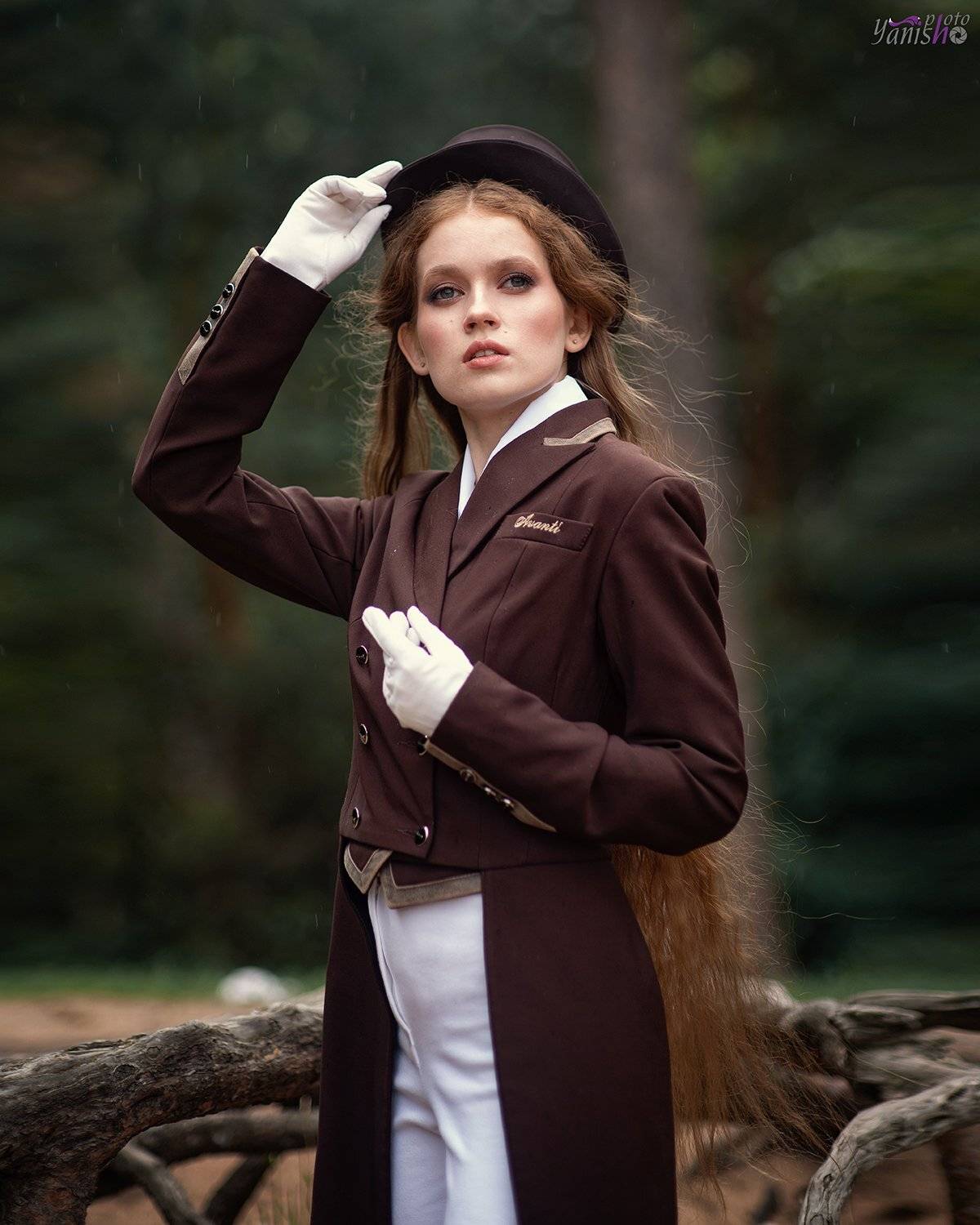 девушка, портрет, собаки, далматинцы, лес, охота, прогулка, Янина Ермакова