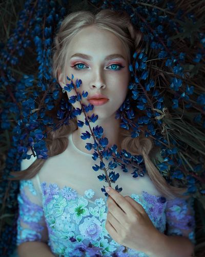Blue deep