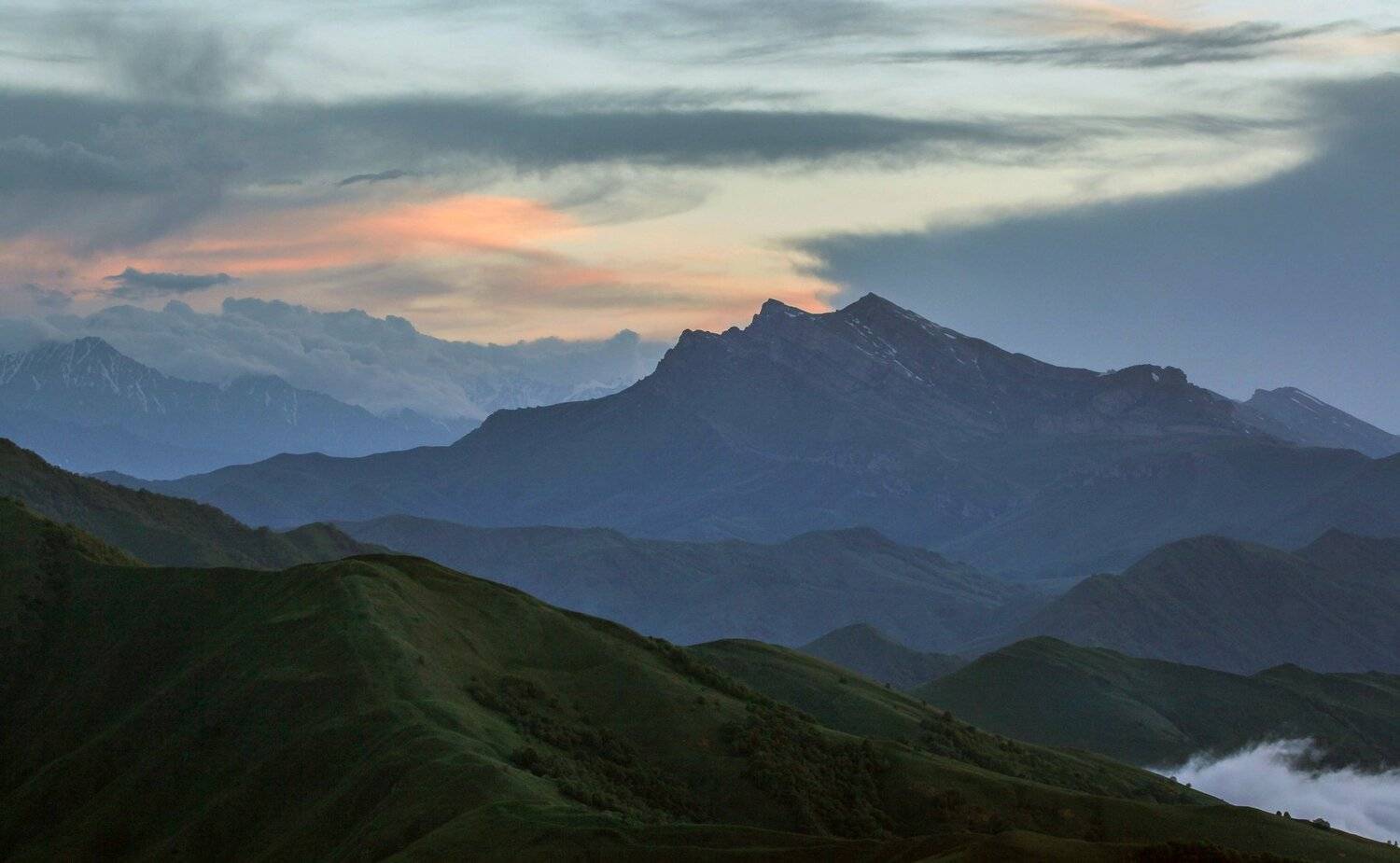 чечня,горы,туман,галандчжойский район,, Marat Magov
