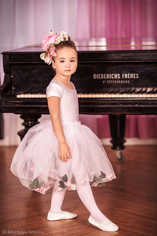 Little Ballet Dancer фото превью