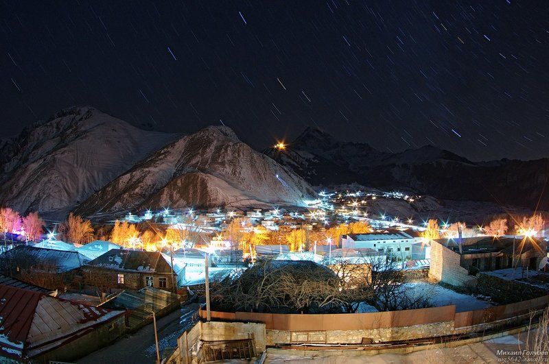 Ночное Казбеги фото превью