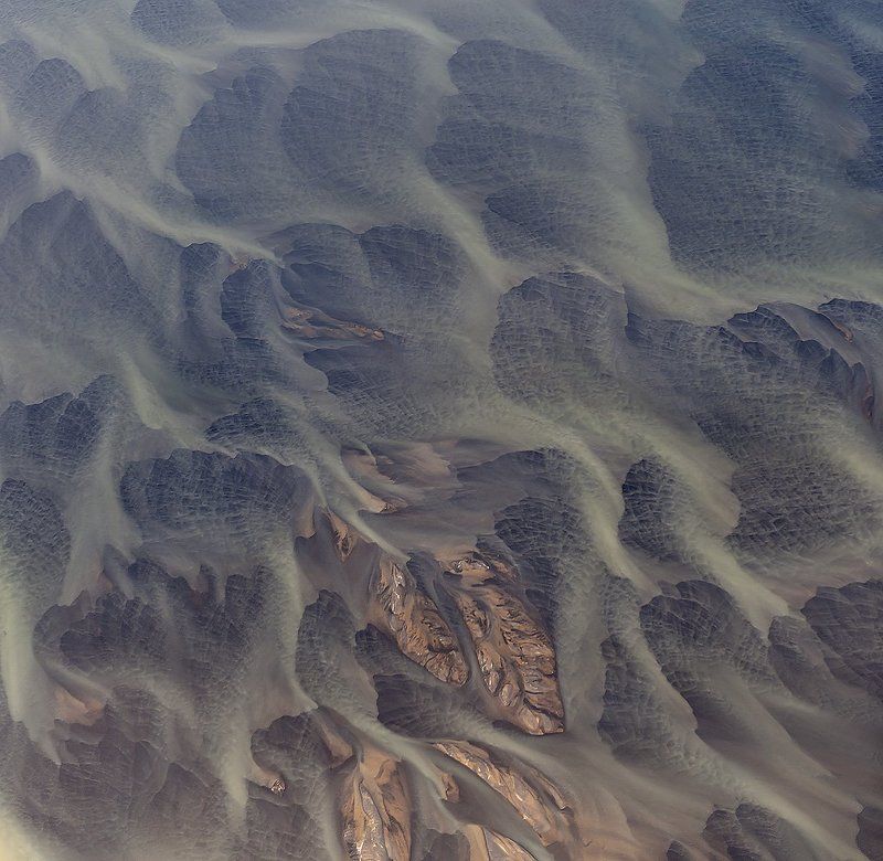 исландия Узоры на небольшой речке на южном побережье Исландии фото превью