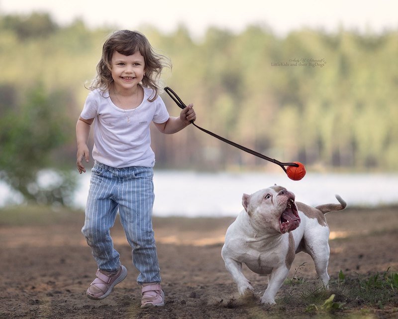 Nadia and her smiling Bundy (American Bully фото превью
