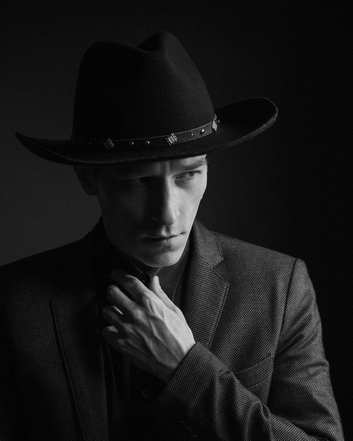 , Александр Емельянов