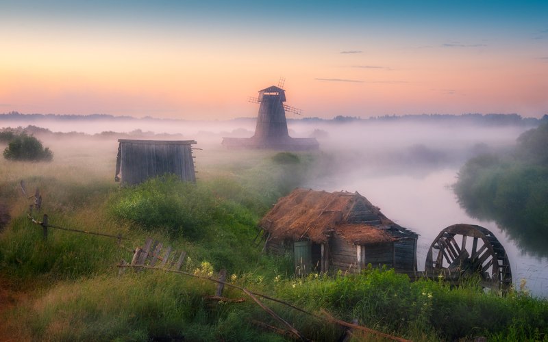 утро, мельница, река, туман, рассвет, деревня Там чудеса.... фото превью