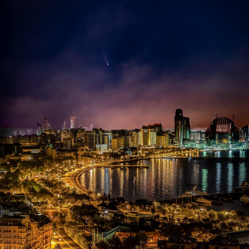 Комета NEOWISE над Баку фото превью