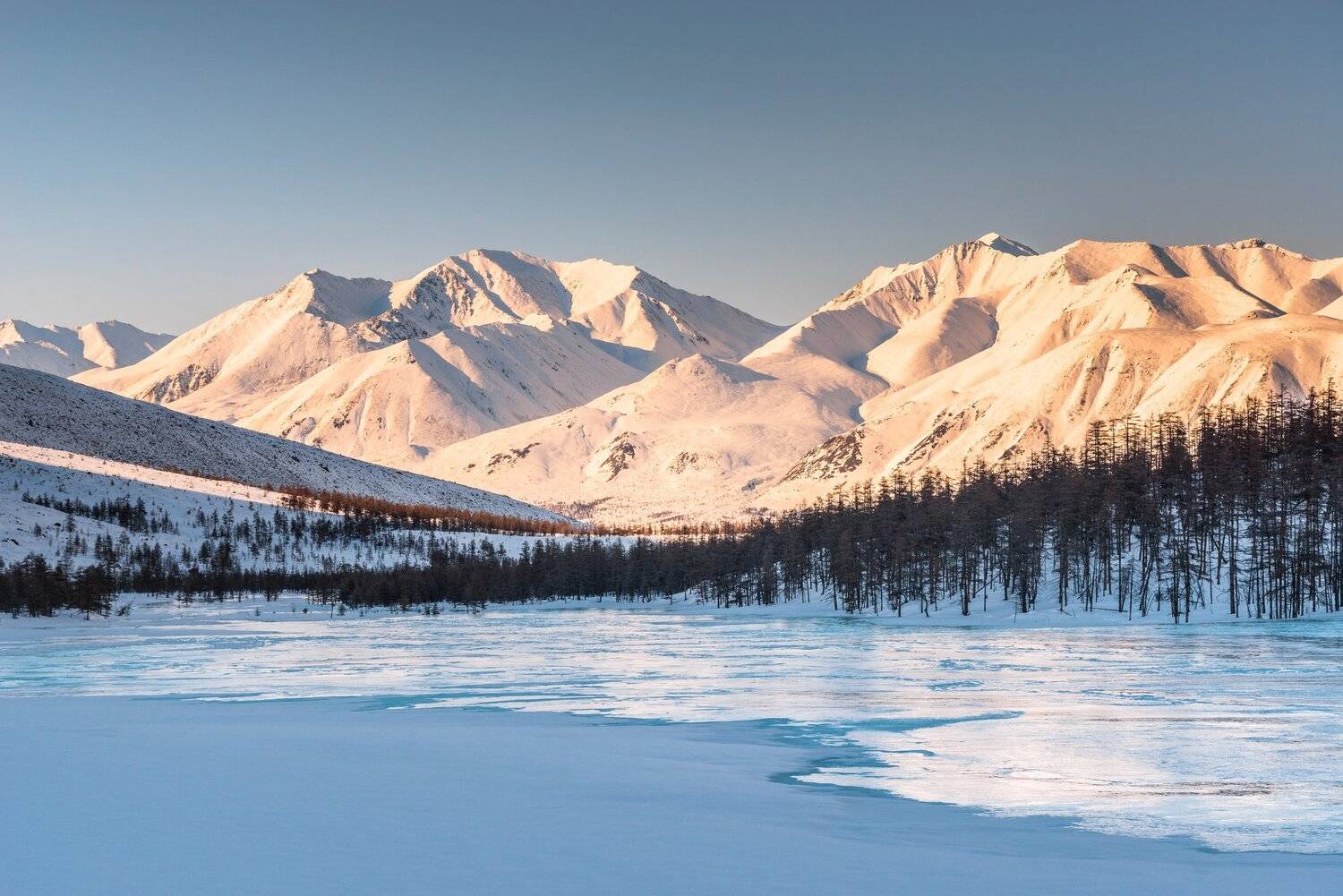 Хребет Черского, Якутия, снег, наледь, закат, Evgeniy Khilkevitch