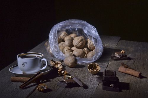 Чашку кофею я себе бодрящего налью.