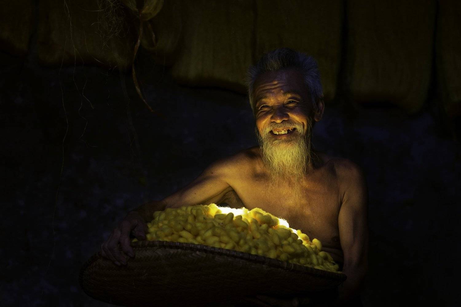 , Hoang Tat Thang