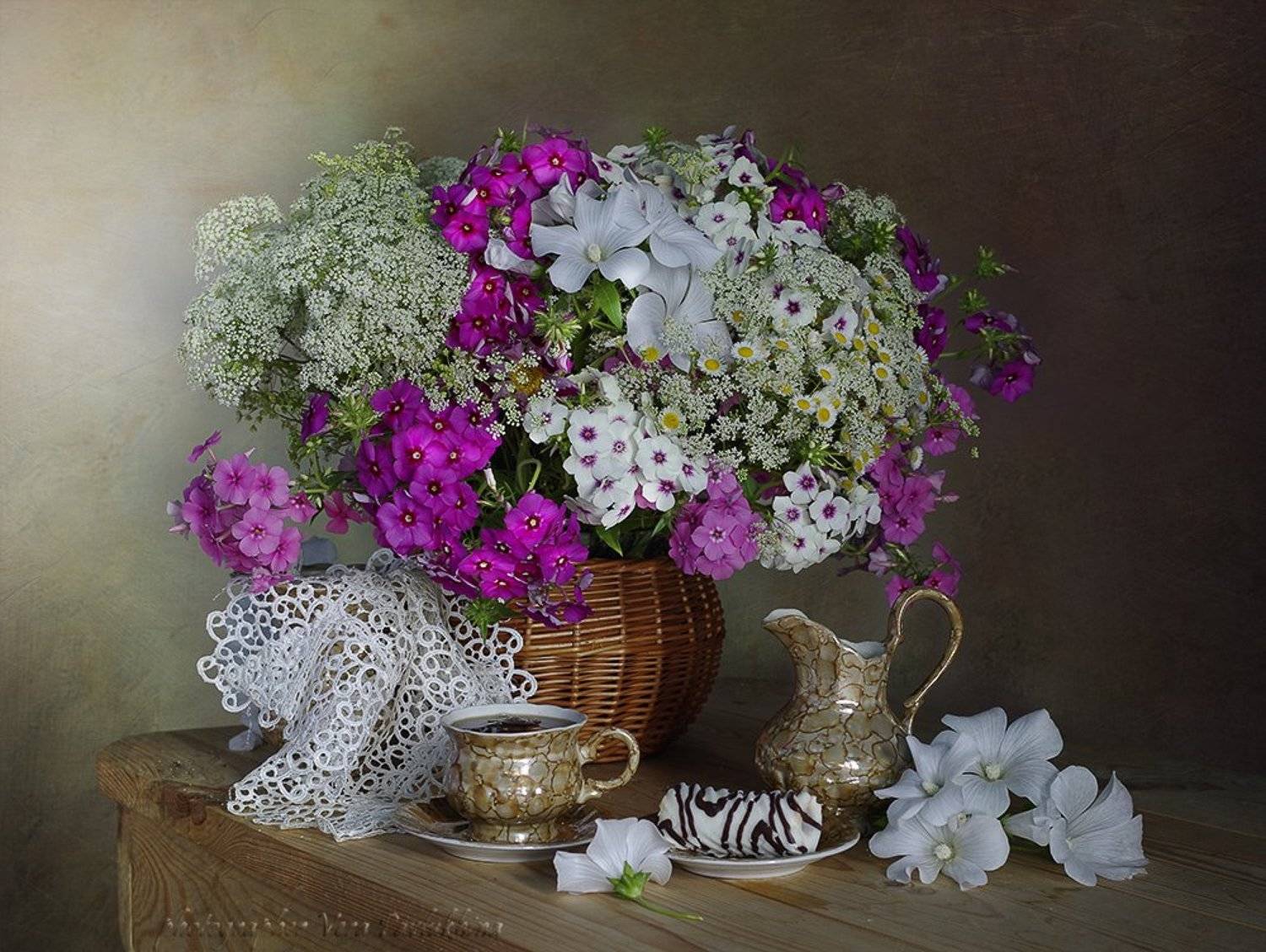 натюрморт,цветы,чашка кофе,вера павлухина,, Вера  Павлухина