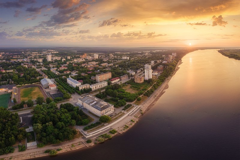 пермский край, город, закамск, кама, пермь, россия, урал, аэрофото, дрон, пейзаж, рассвет, река, солнце, утро Рассвет над Камой фото превью