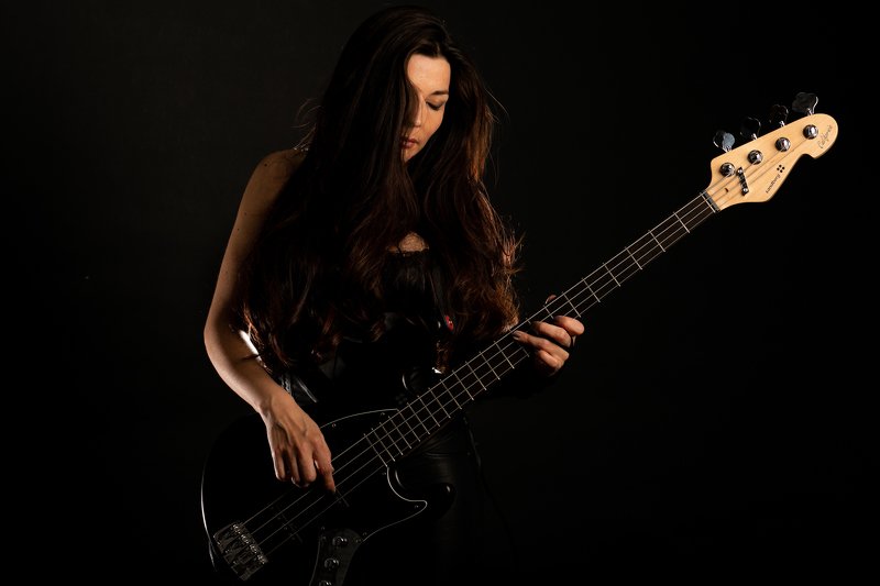 gitar bass women sawyn  FaMaria фото превью
