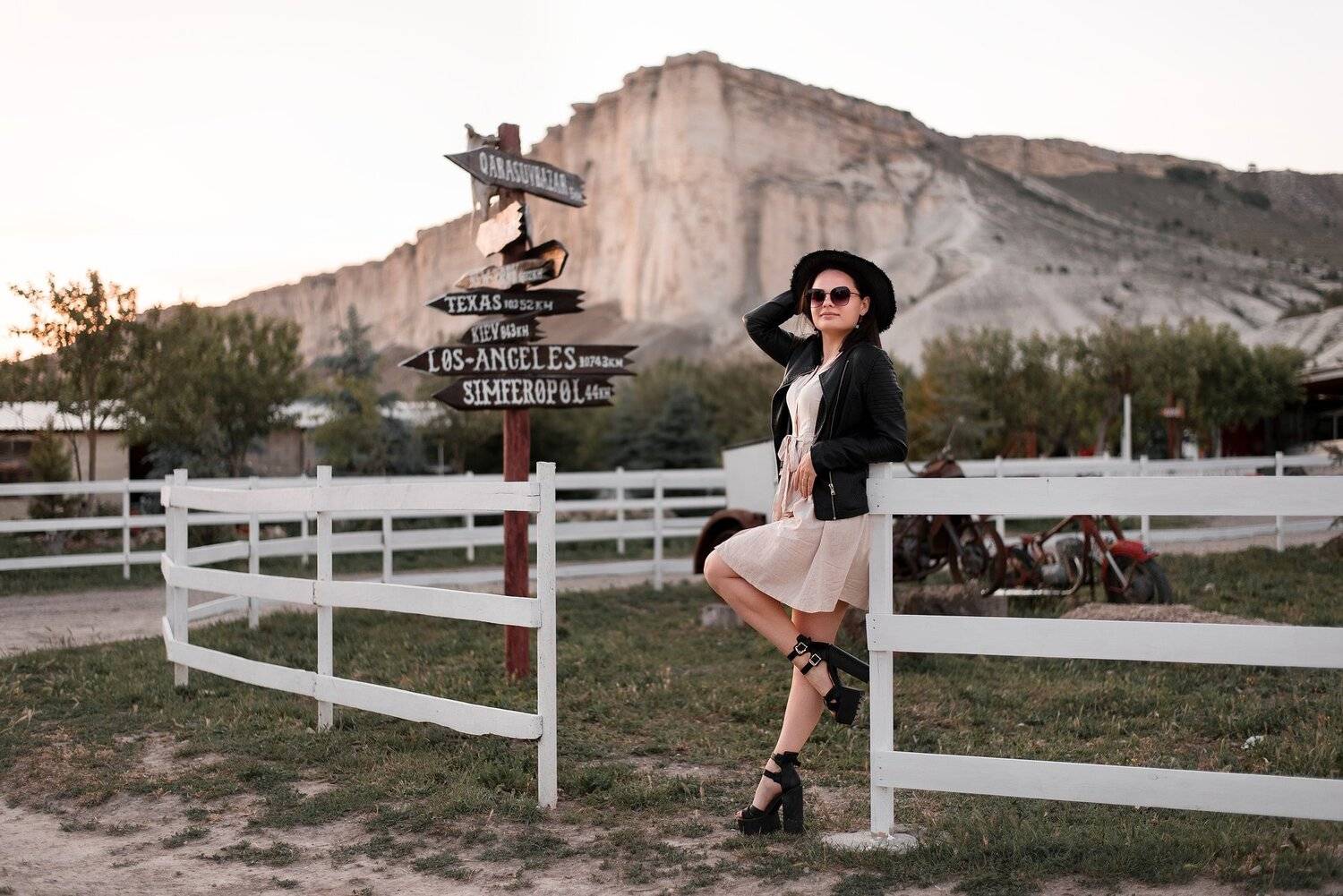 , Юлия Ларина