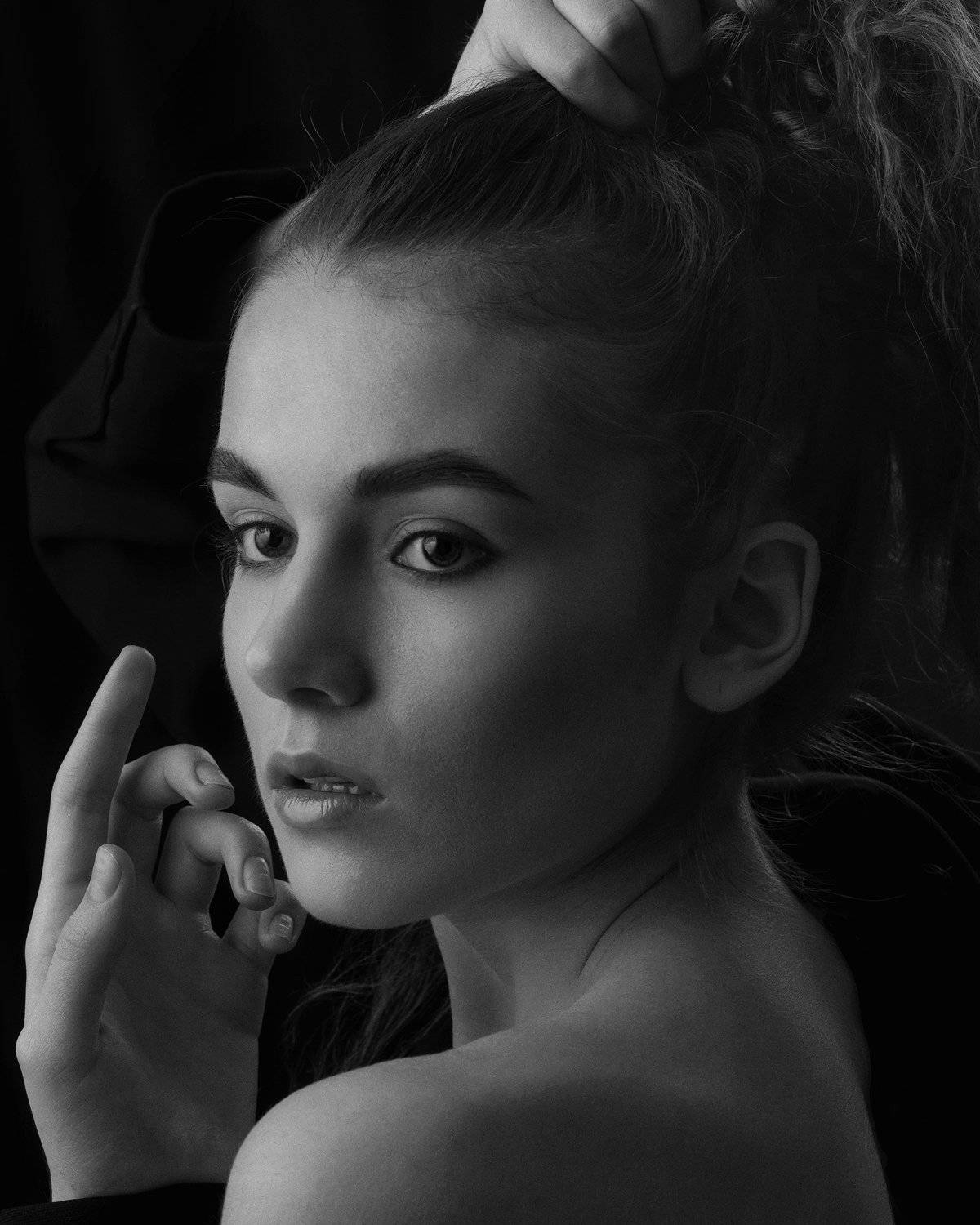 , Антон Плотников