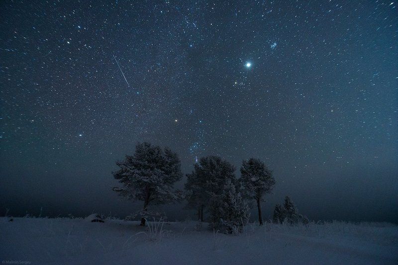 ночь, звезды, небо, млечный путь, метеориты, зима, зеленоборский, мурманская область Наедине с Вселенной фото превью