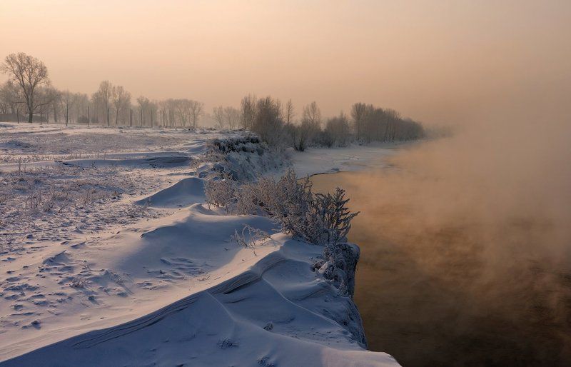 На туманном берегу фото превью