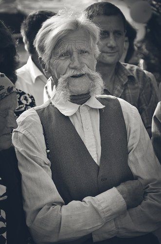 Веселий дідусь