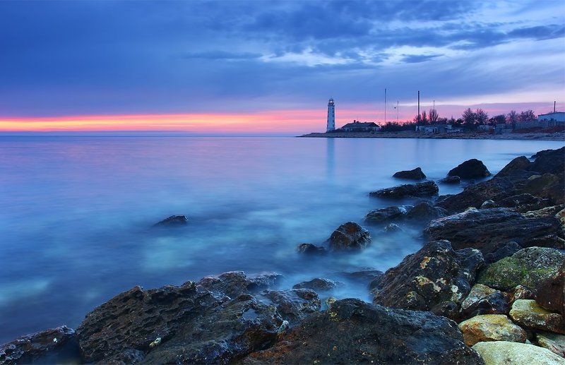 Про Маяк и синее Чёрное море фото превью