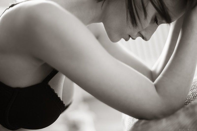 emotion, portrait, woman, frau, sinnlich, sw, bw, monochrome, bokeh going deep фото превью