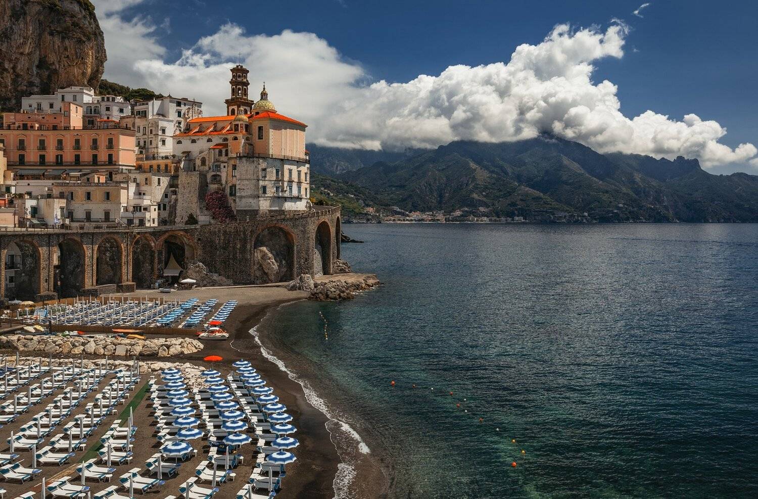 город, горы, берег, Александр Безмолитвенный