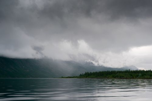 Дожль на озере Капчук