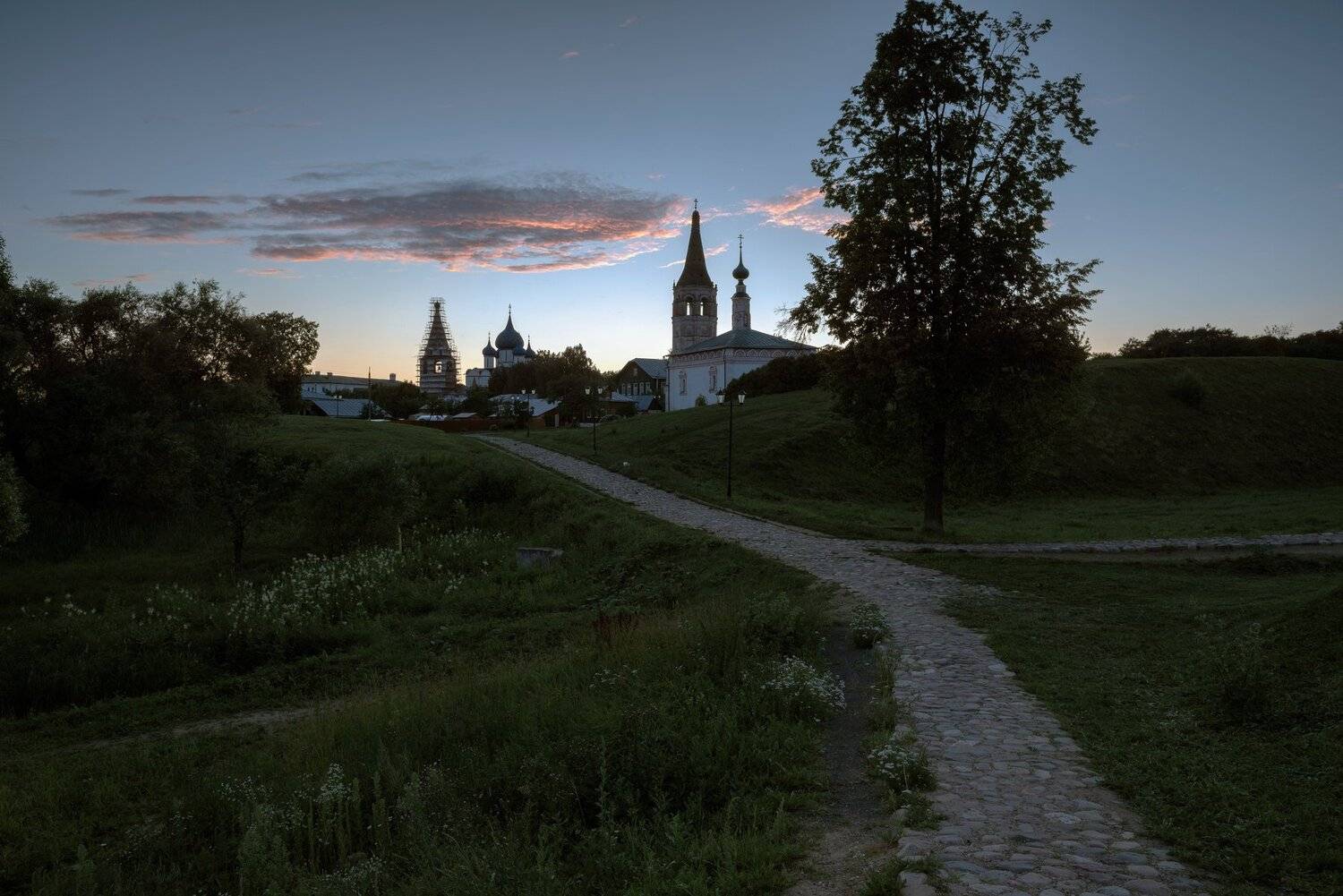 суздаль, храмы, утро, дорожка, Игорь Приданников