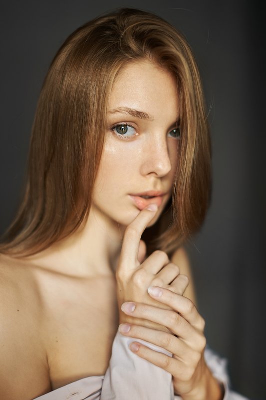 портрет, эмоции, взгляд, красивая, робко, нежно Настя фото превью