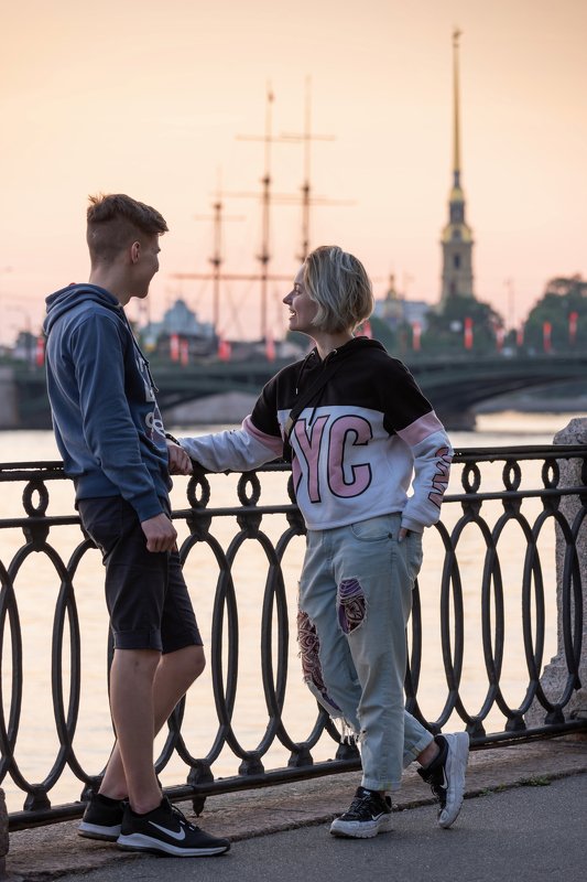 Петербург, Нева. город, молодежь, рассвет Розовый рассвет фото превью