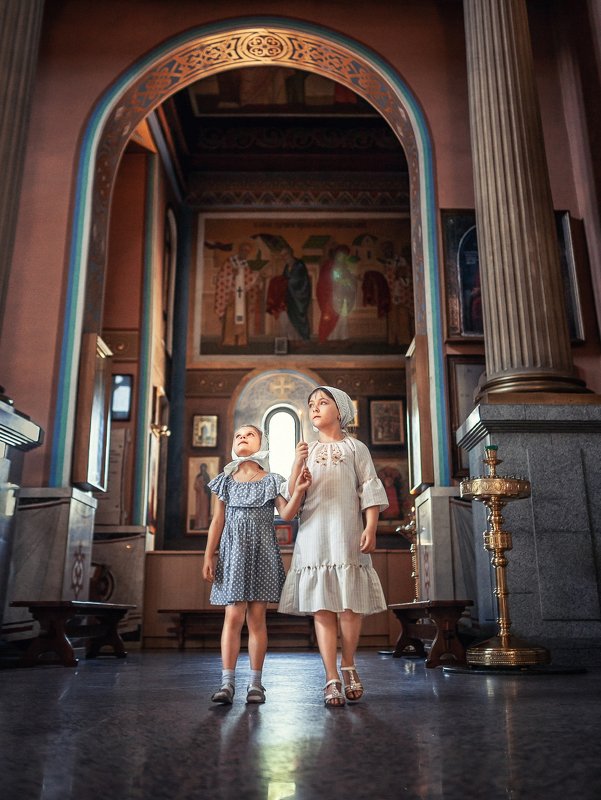 Дети в храме фото превью