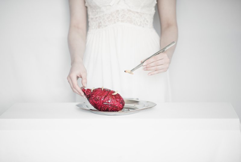 #love #concept #conceptual #heart #blood #butterfly #white #red #selfportrait Recovery фото превью