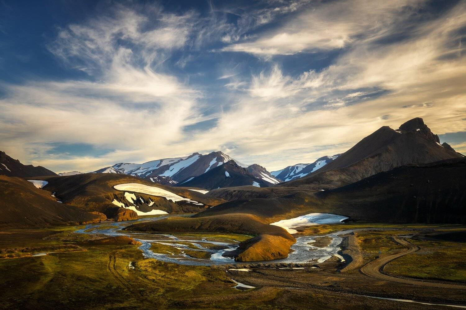 iceland,mountains,valley,nature,summer,summertime,highalnds,landmannalaugar, Adrian Szatewicz