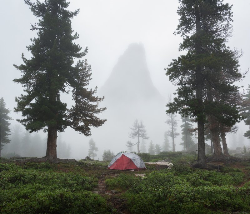 ергаки, сибирь Туманное утро в Ергаках фото превью