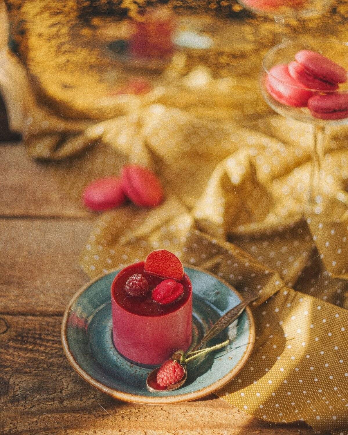 натюрморт, десерт, свет, фактура, малина, Анастасия Зубкова