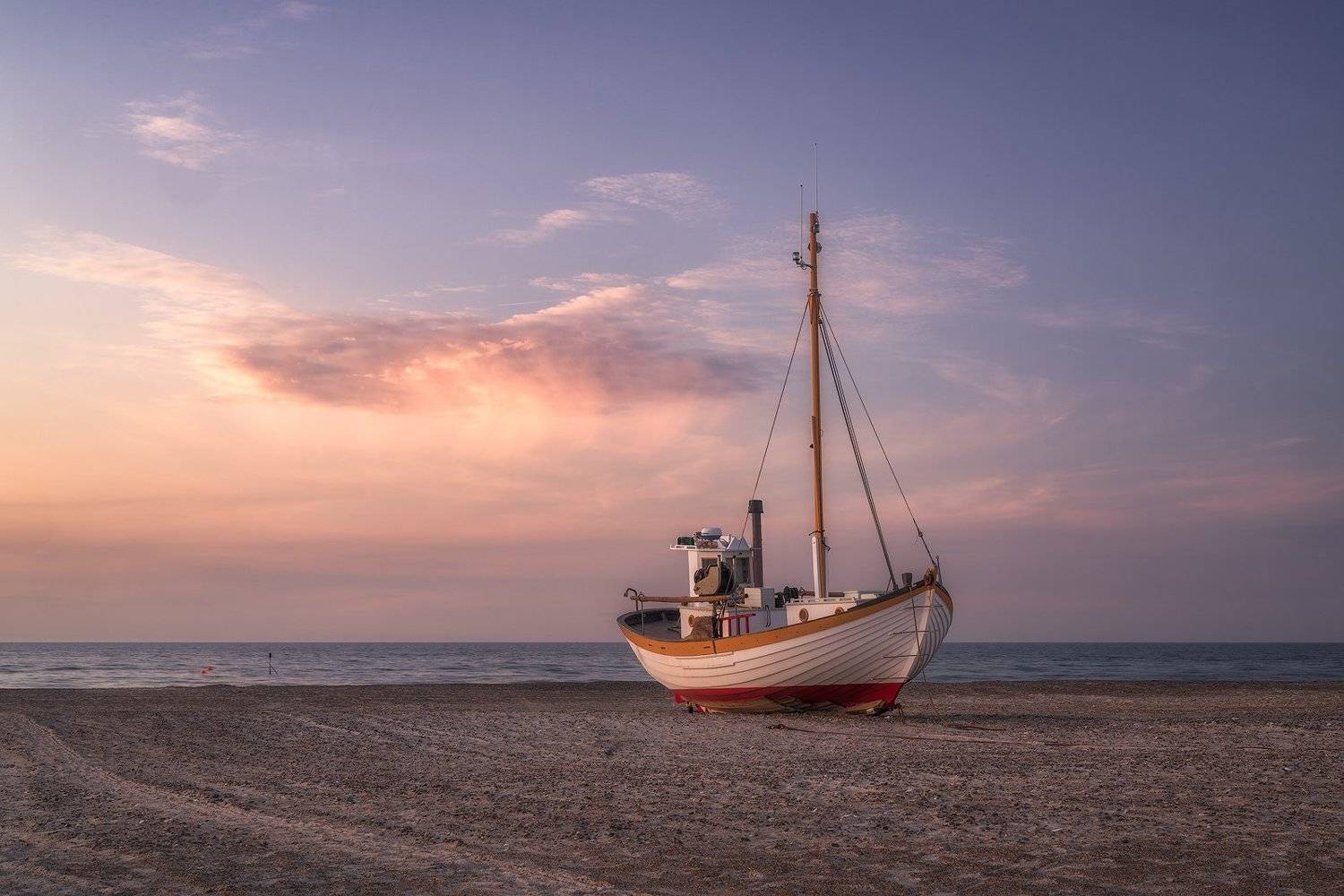 Beach, Beach Boat, Cloud, Coast, Denmark, Fishing, Fishing Boat, Fishing Camp, Jammerbugten, Jutland, morning, Morning Light, Sand, Scandinavia, Sea, seafront, Slettestrand, Water, Ludwig Riml