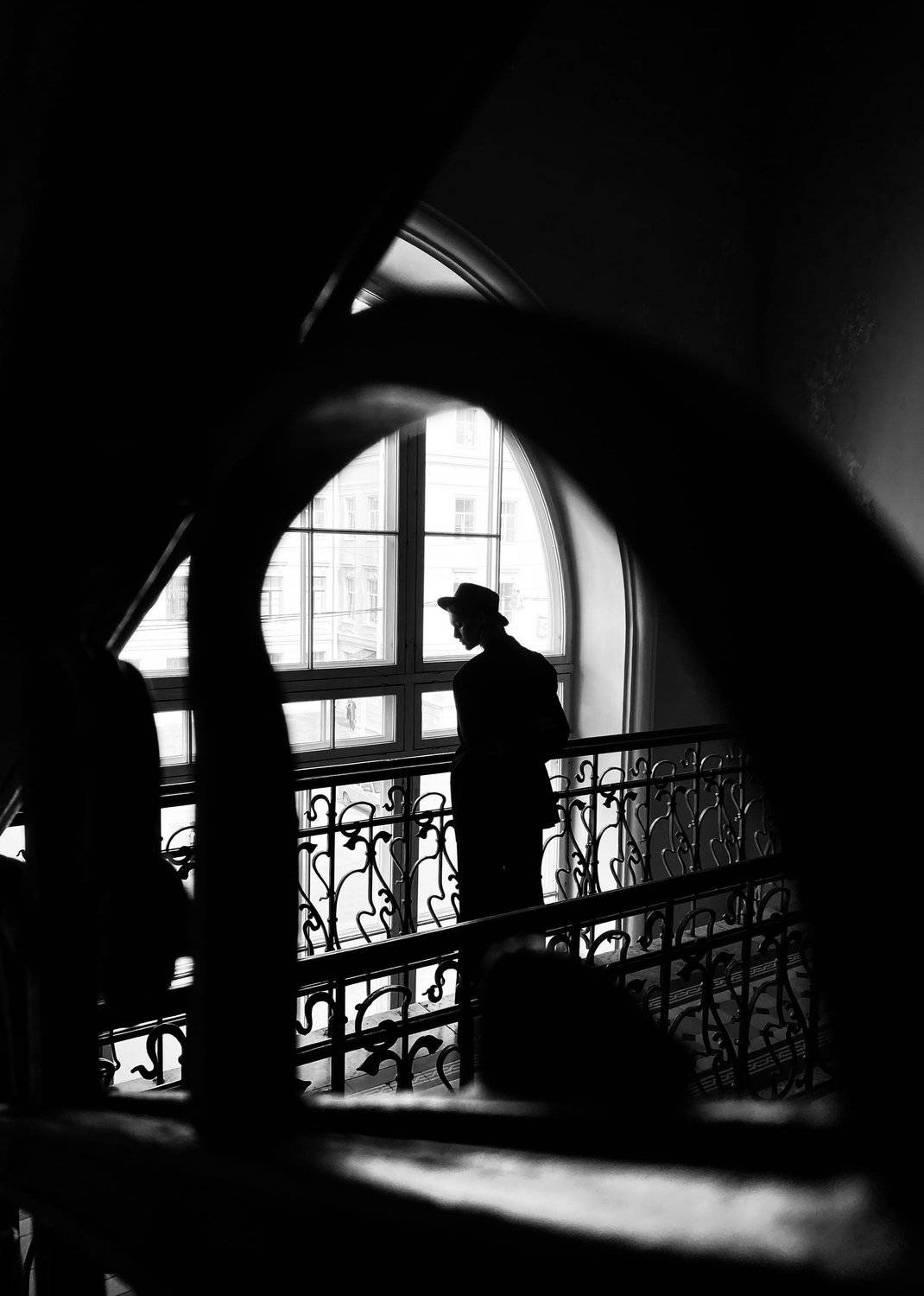 #mobilephotography #mobilephoto #sheglovaphoto #фотографмаринащеглова #снятонаiphone #iphonography #витебскийвокзал #спб #питер #bnw #bnwphotography, Марина Щеглова