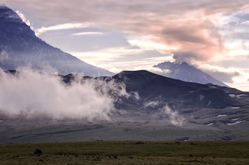 Так просыпаются вулканы.